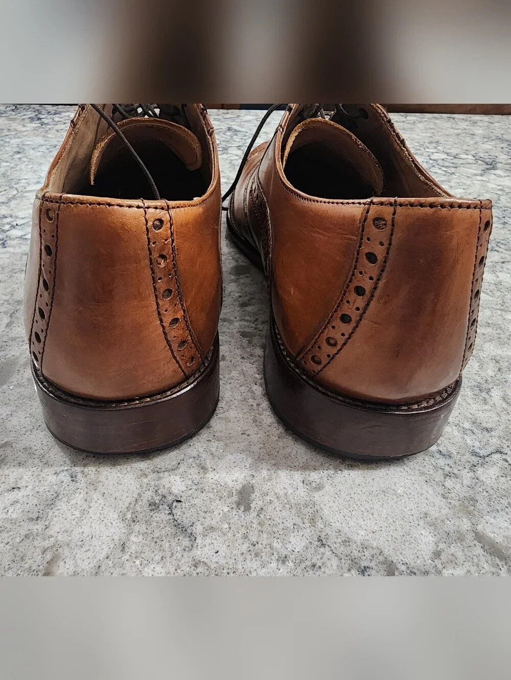 Johnston & Murphy Men's Tan Leather Wingtip Oxfords